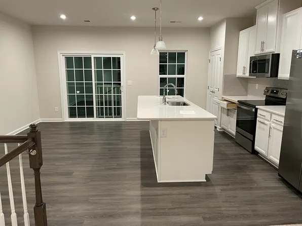 8606 Red Canyon Way, Raleigh, NC 27616