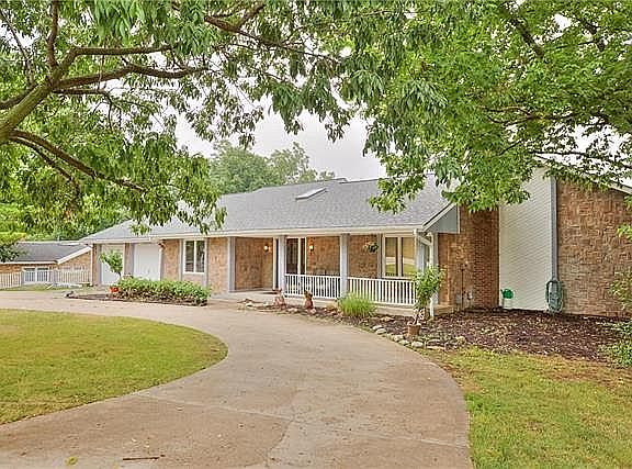 Flat front yard