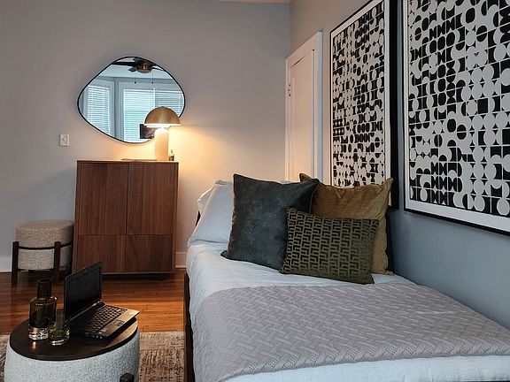 5th image of 554 Stonewall St #1