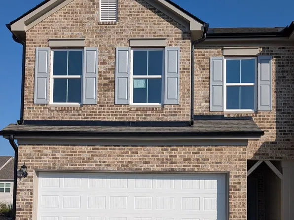827 Leraes Way St, Loganville, GA 30052