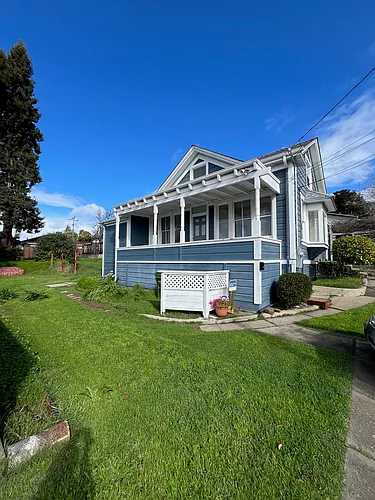 3424 Middleton Ave Photo 1