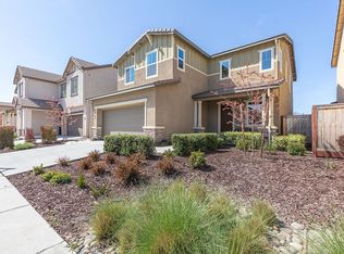 5013 King Pl, Rohnert Park, CA 94928
