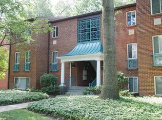 11823 Breton Ct APT 21D, Reston, VA 20191