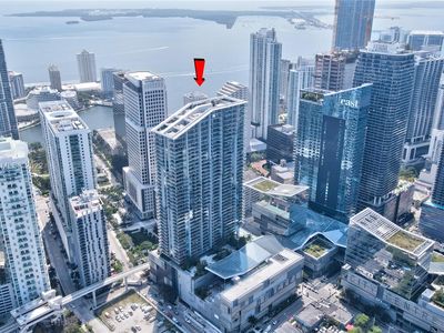 68 SE 6th St APT 3011, Miami, FL, 33131