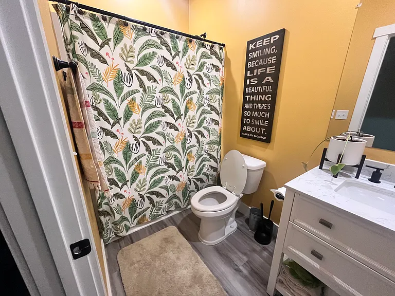 524 Asbury Dr — Photo 9