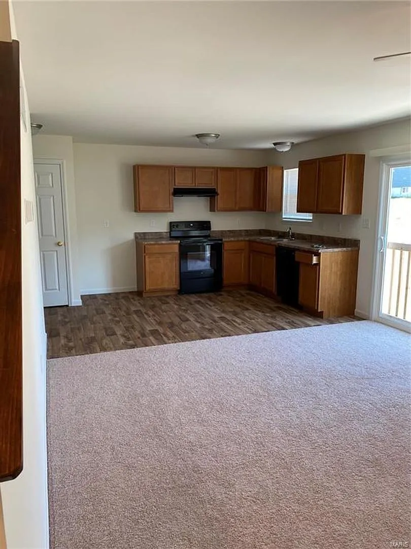 612 Summer Breeze Lane | Eureka 63025 — Photo 3
