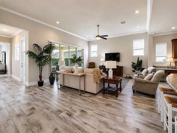 3rd image of 13928 SWALLOW HILL DRIVE