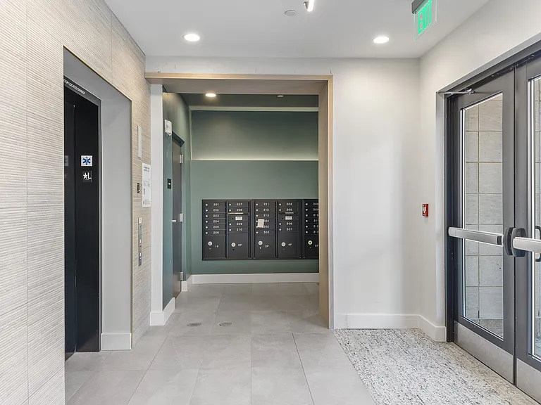 301 Border St #3002 — Photo 12