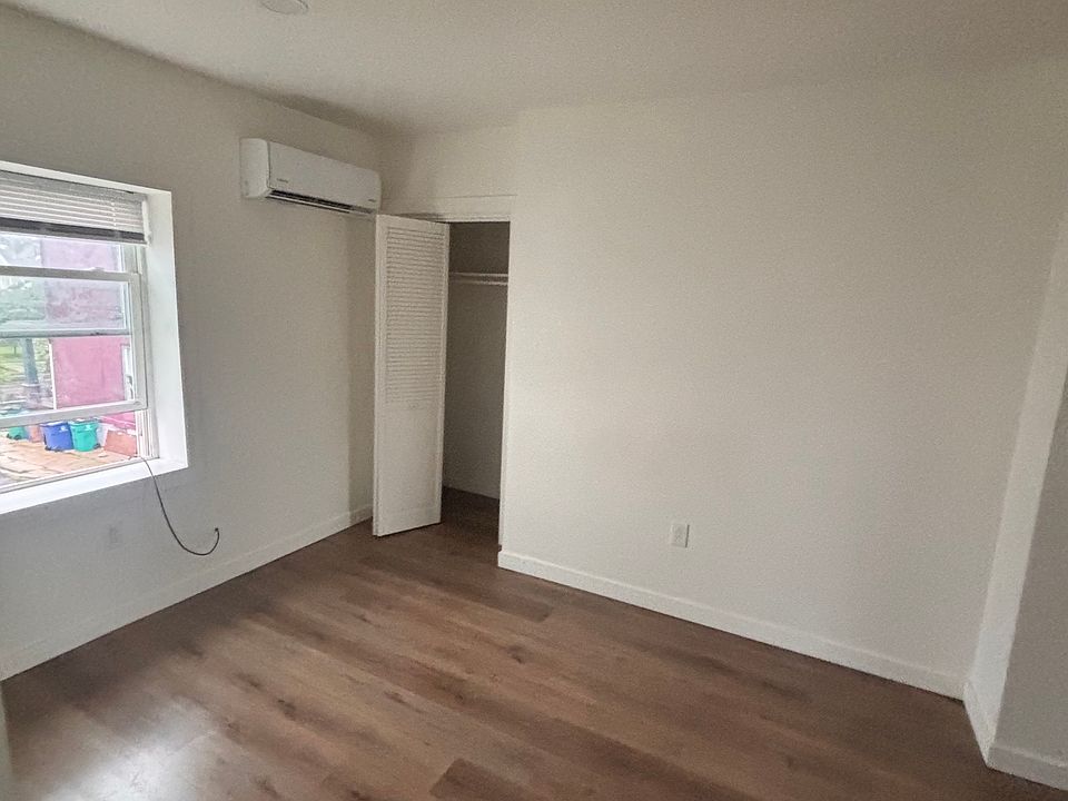 1st image of 799 Niagara St #8