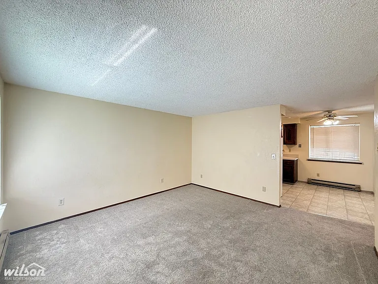1211 Ledwich Ave — Photo 3