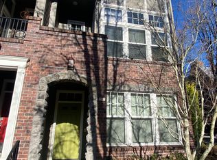 201 Evergreen Rd #201, Lake Oswego, OR 97034