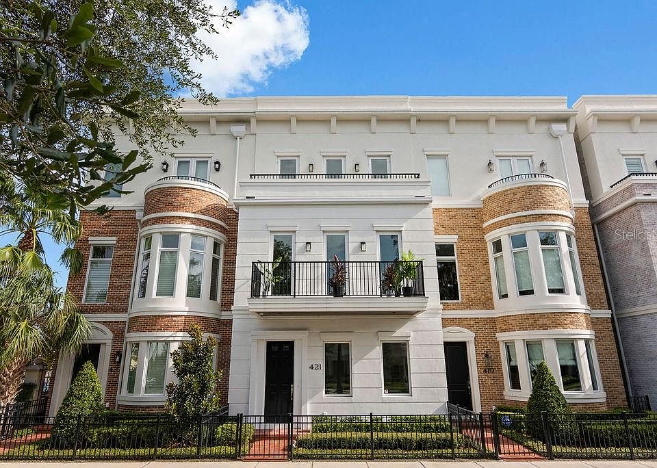 1st image of 421 W Morse Blvd