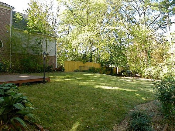 What a great back yard.... only problem is where to put the swing set