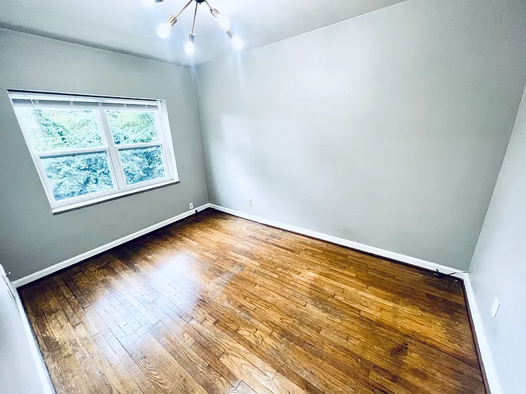 1571 Waltham Rd #1 — Photo 10
