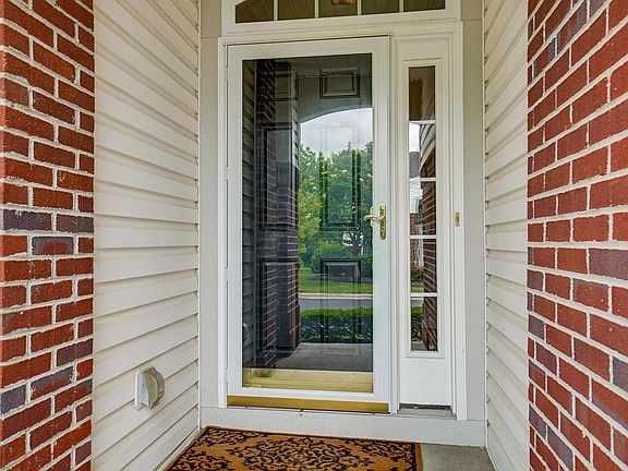 5th image of 3244 Belstone Dr