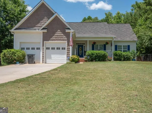 402 Northfield Dr, Lagrange, GA 30240