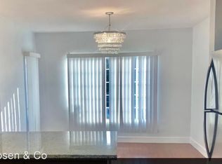 587 W Stocker St, Glendale, CA 91202