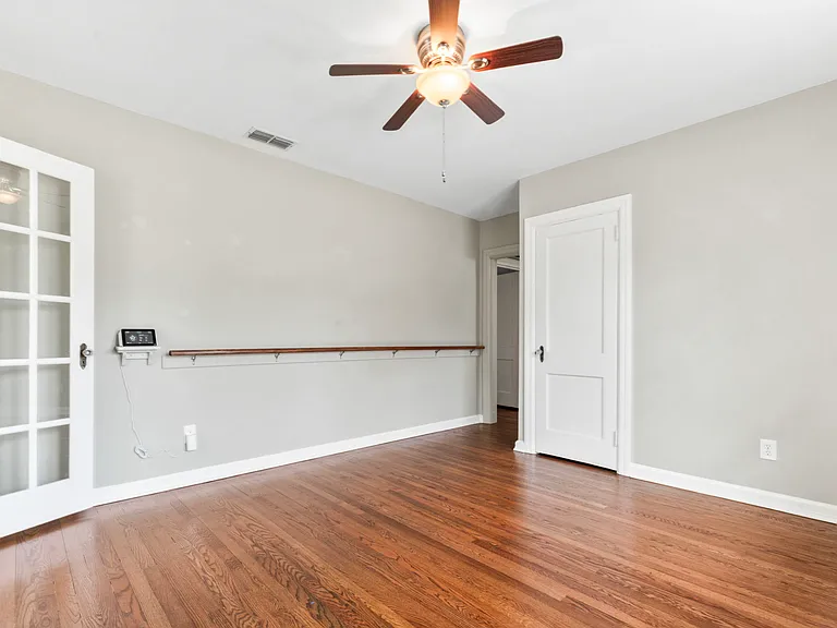 1326 Pinetree Rd — Photo 19