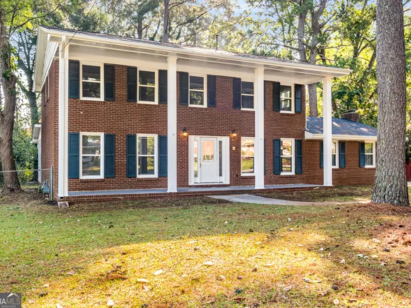 1882 Argonne Dr, Morrow, GA 30260