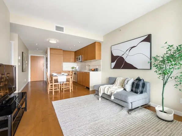 5728 Berton Ave #1503, Greater Vancouver, BC V6S 0C1