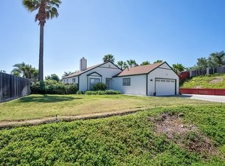 1742 Ravine Ct, Vista, CA 92083
