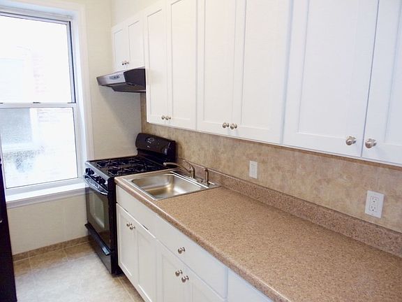 3rd image of 6805 Owls Head Ct #1B