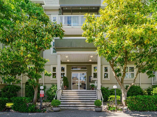 4738 53rd St #311, Delta, BC V4K 2Z1