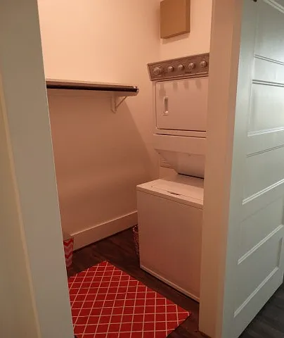 Swallowtail Flats Apartments — Photo 44