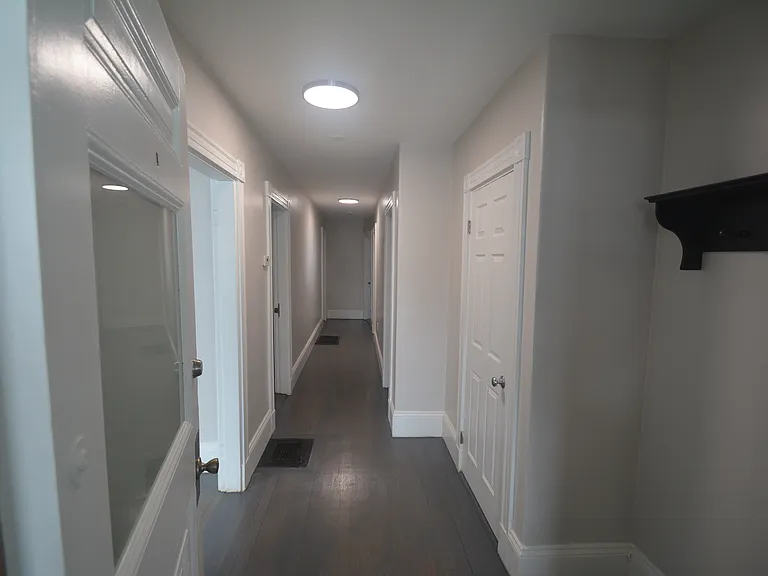 31 Claybourne St #1 — Photo 51