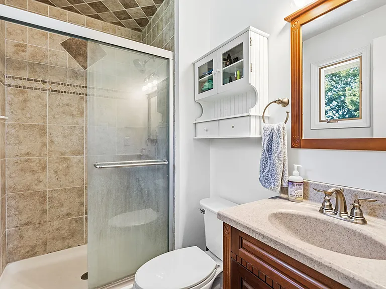 1720 Ridge Hill Ln #1 — Photo 12