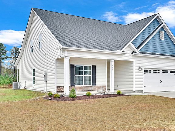3rd image of 909 Finn Court