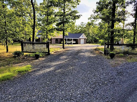 4th image of 121 E Dawn Ln