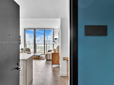 121 NE 34th St Unit 2102, Miami, FL, 33137