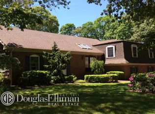 2 Piper Ct, East Patchogue, NY 11772