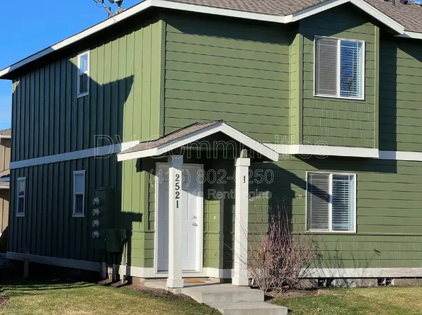 2521 NW Cedar Ave #1, Redmond, OR 97756