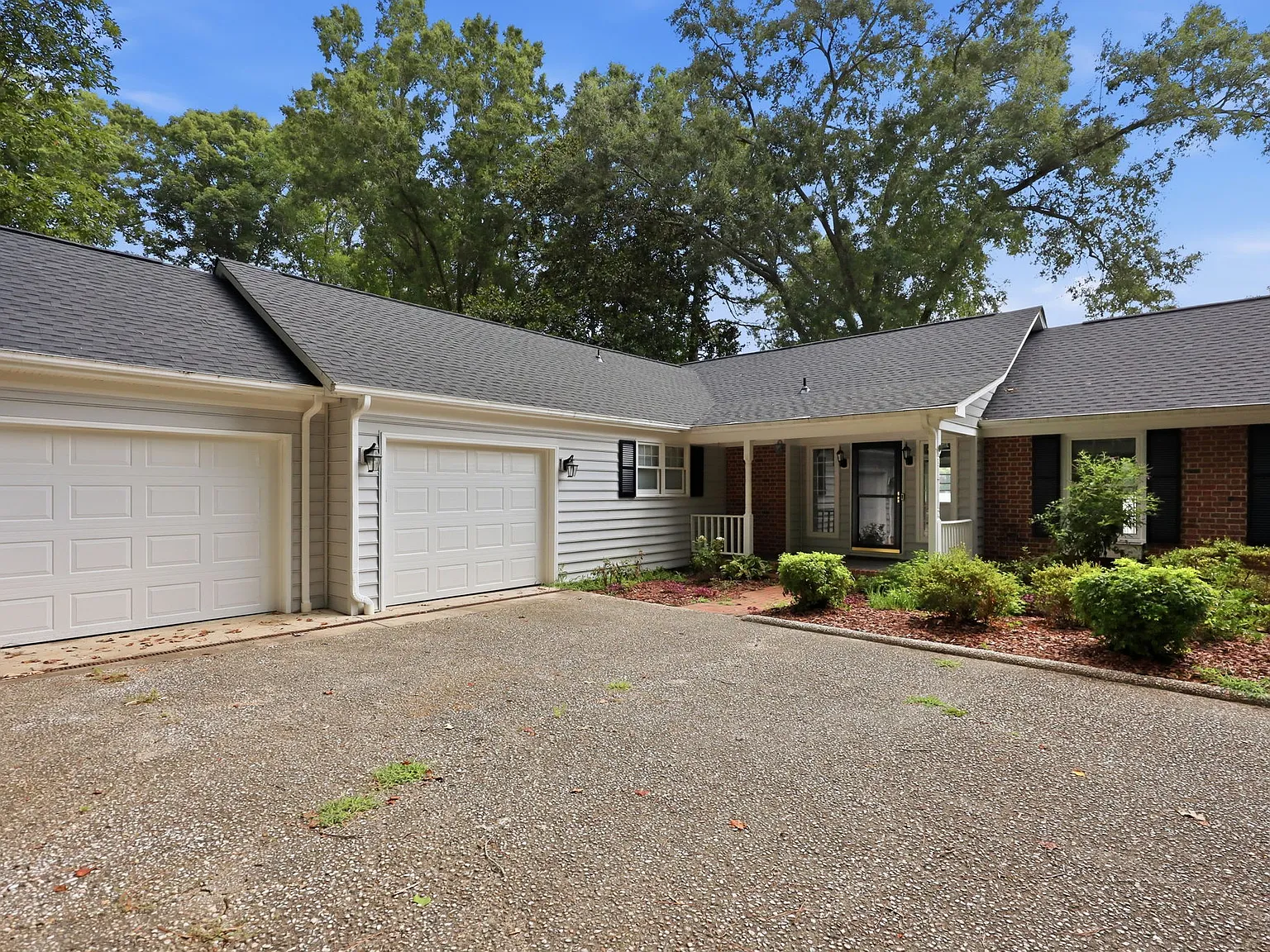 3 bed, 3119 sqft, $3,800 — Photo 1