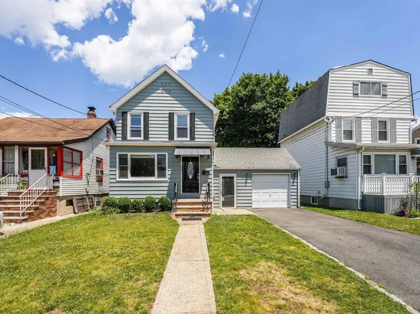 249 Kingsland Ave, Lyndhurst, NJ 07071