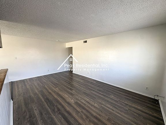 5th image of 7368 Franklin Blvd APT 4