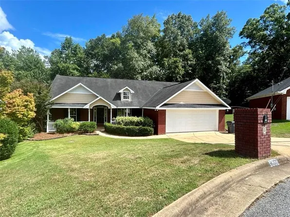 5000 Briarwood Ct, Phenix City, AL 36867