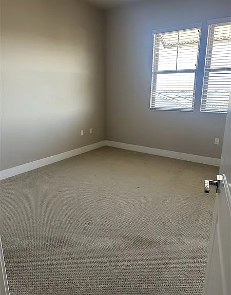 1661 Spring St #432 — Photo 17
