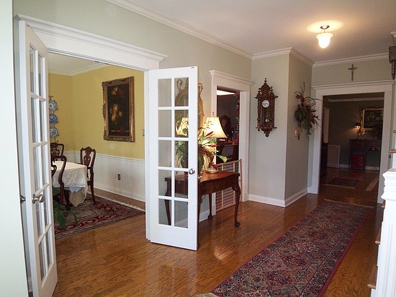 3rd image of 1091 Cooper Dr