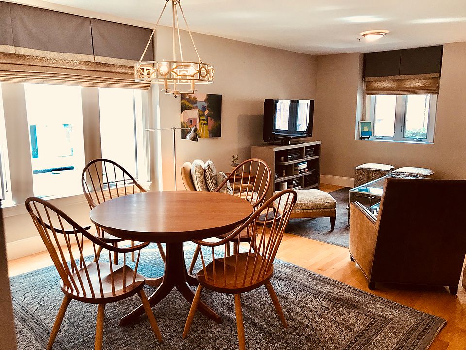 Sun filled dining and living
