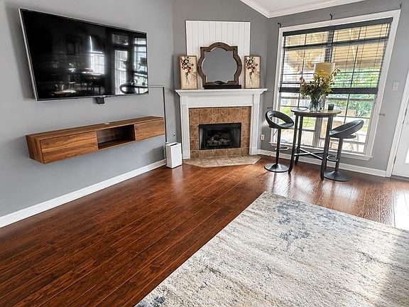 3rd image of 1611 Sutton Meadow Ln