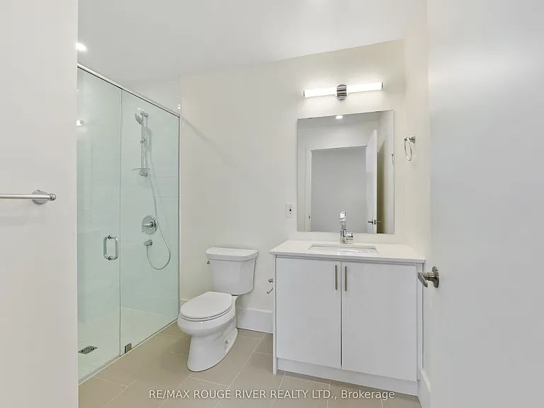 29A King St W #201 — Photo 8