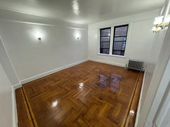 (undisclosed Address), Bronx, NY 10458