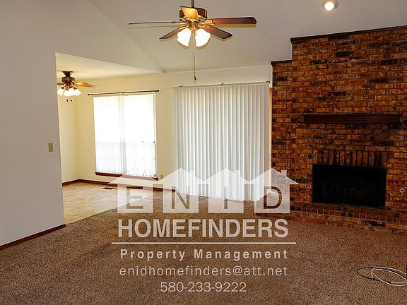 2nd image of 4026 Bunker Hill St