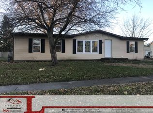 114 N Prairie, Ogden, IL 61859