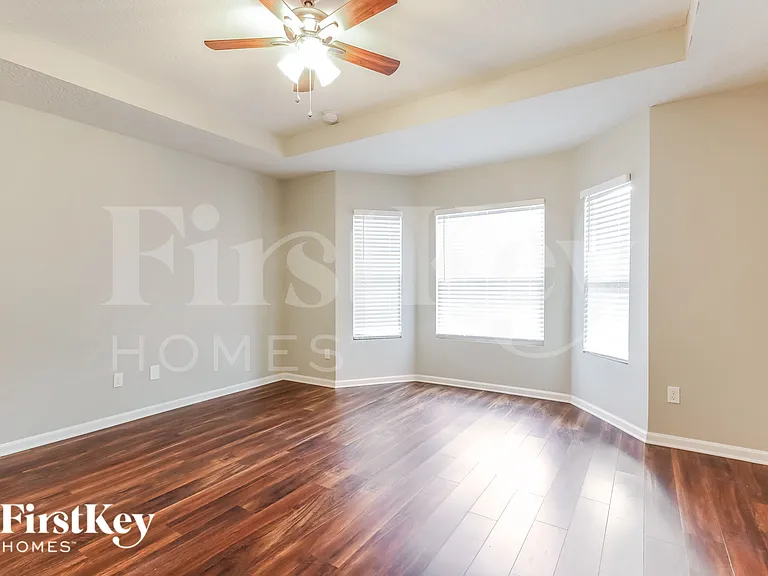344 Sunshine Dr — Photo 9