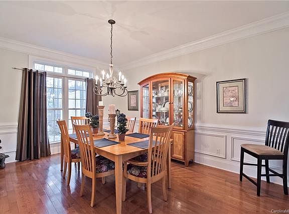 4th image of 7483 Cottonwood Dr
