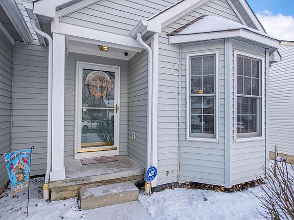 2nd image of 8353 Old Ivory Way
